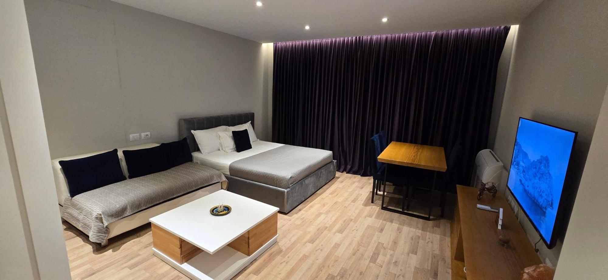 Arkle Apartment 5 Tirana Buitenkant foto